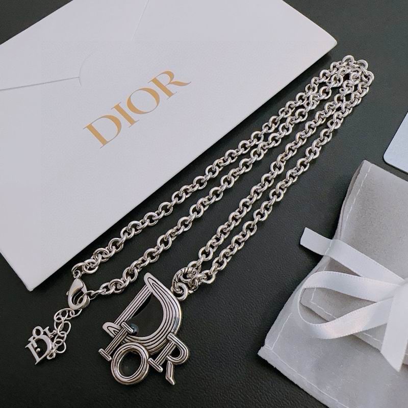 Dior Necklace 03lyh160